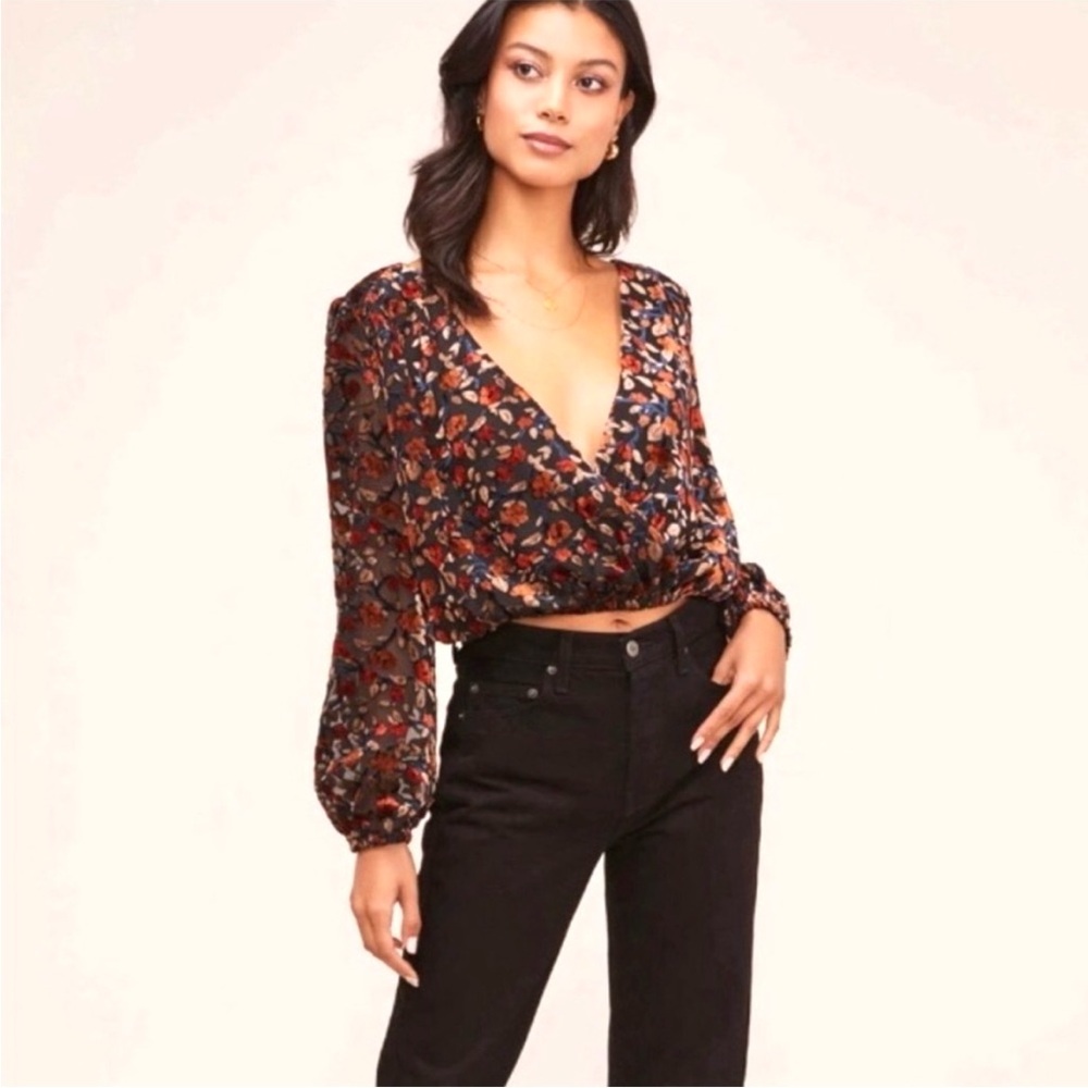 Astr‎ Crushed Velvet Blouse
